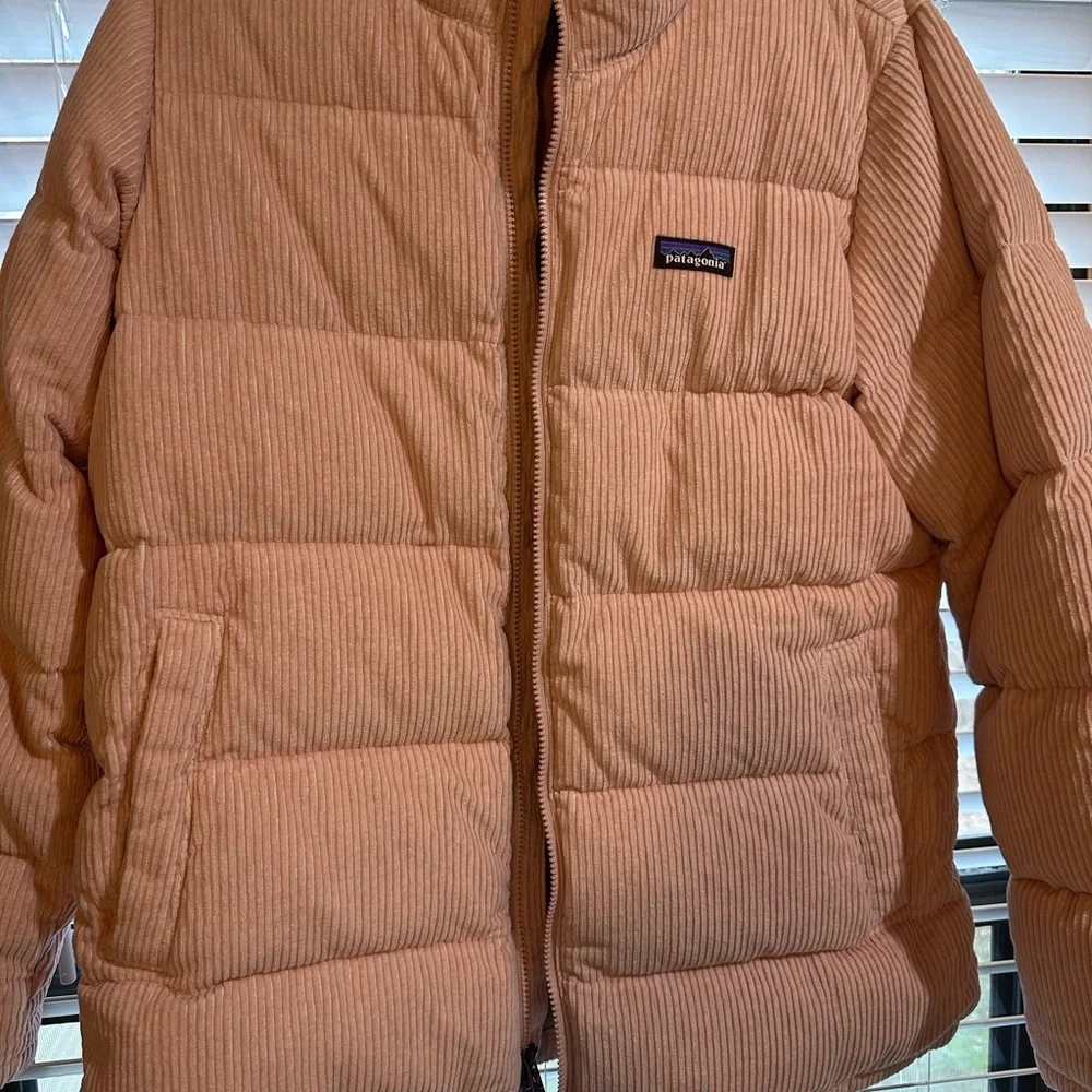 Patagonia Soft Pink Corduroy Jacket - Picture 1 of 4